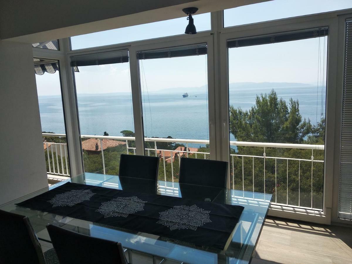 Apartman Angela Rijeka Exteriör bild
