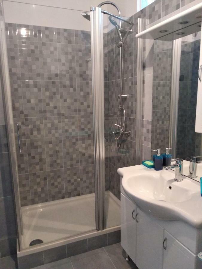 Apartman Angela Rijeka Exteriör bild